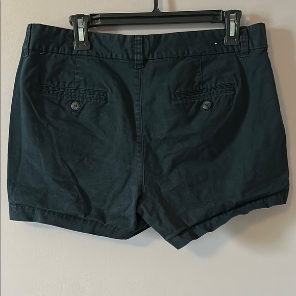 Khakis by Gap Black Casual Shorts - 12 - Picture 2 of 3